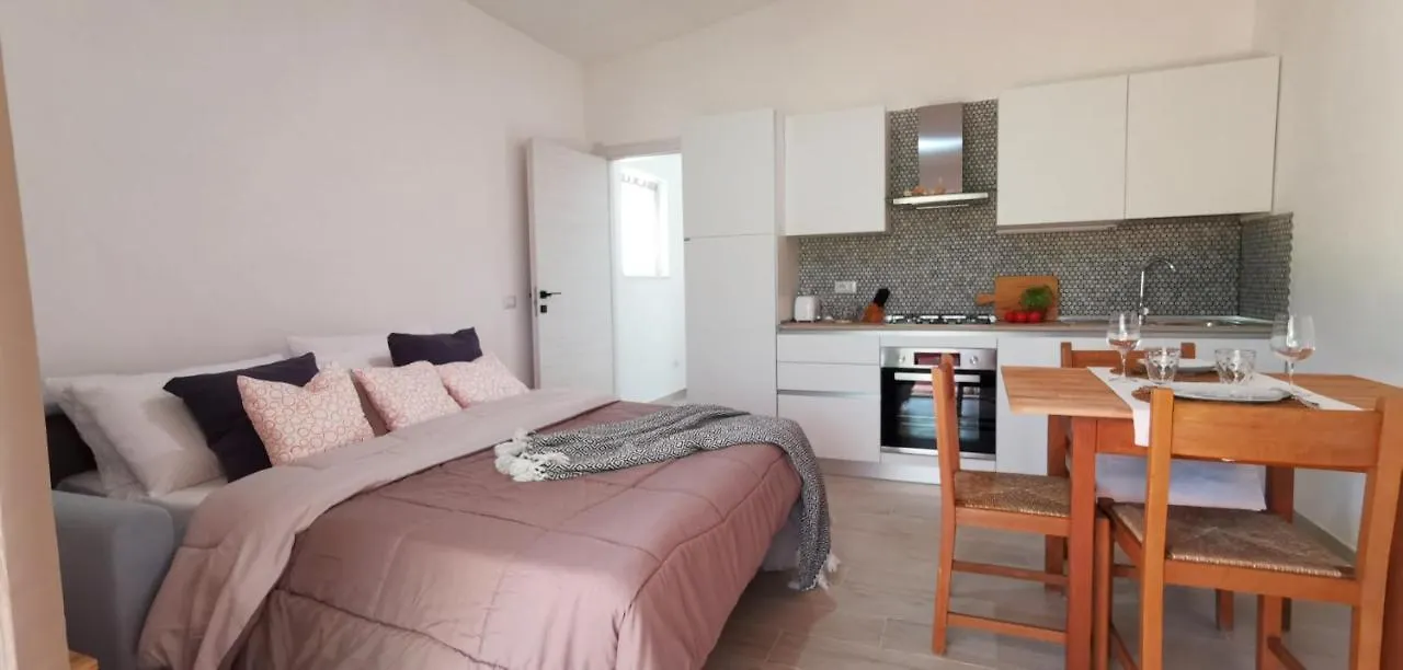 Patio House Διαμέρισμα Siniscola 0*,